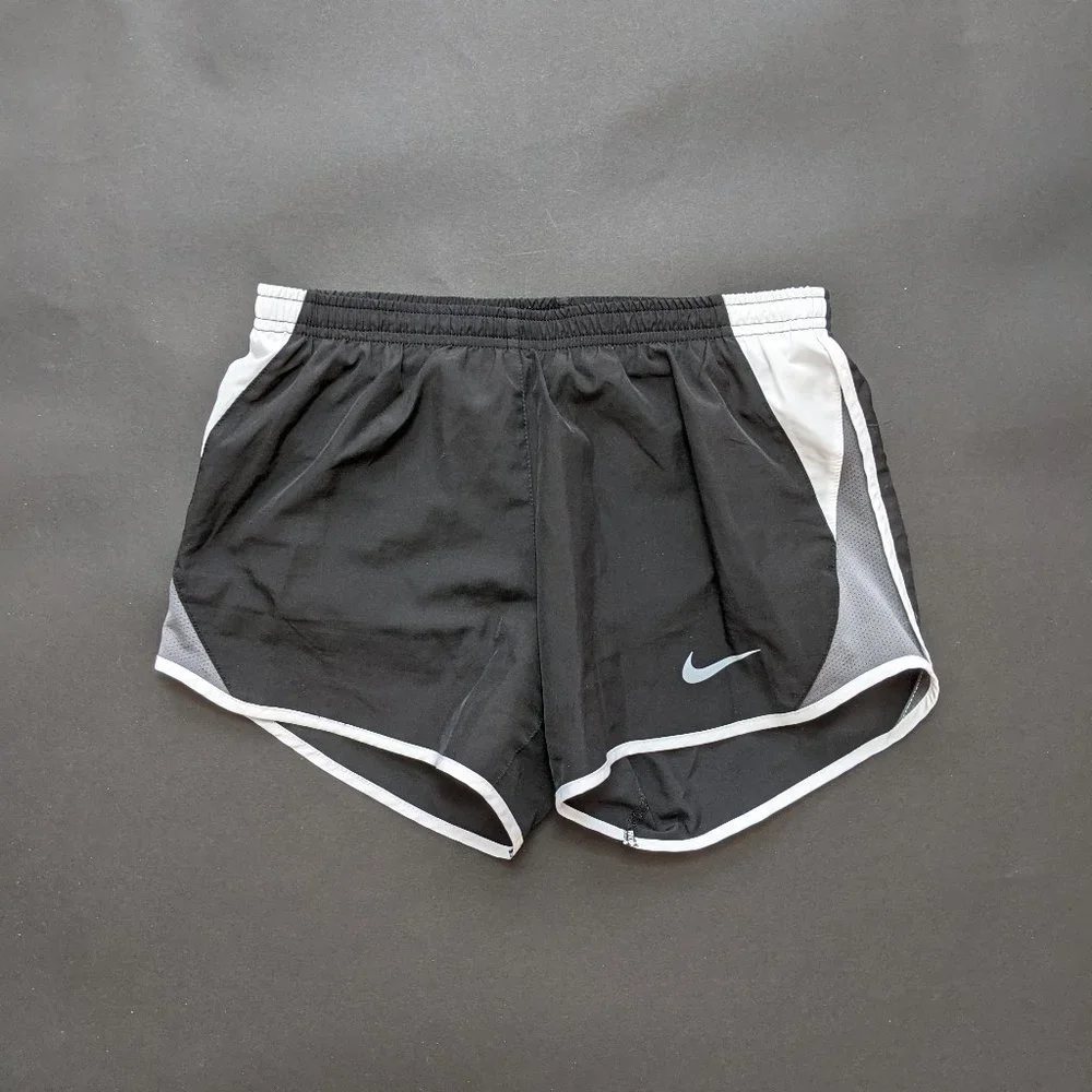 Nike Dri-FIT Tempo Running Shorts